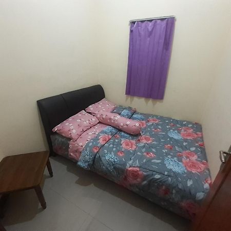 Widodaren Homestay Проболинго Екстериор снимка