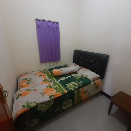 Widodaren Homestay Проболинго Екстериор снимка