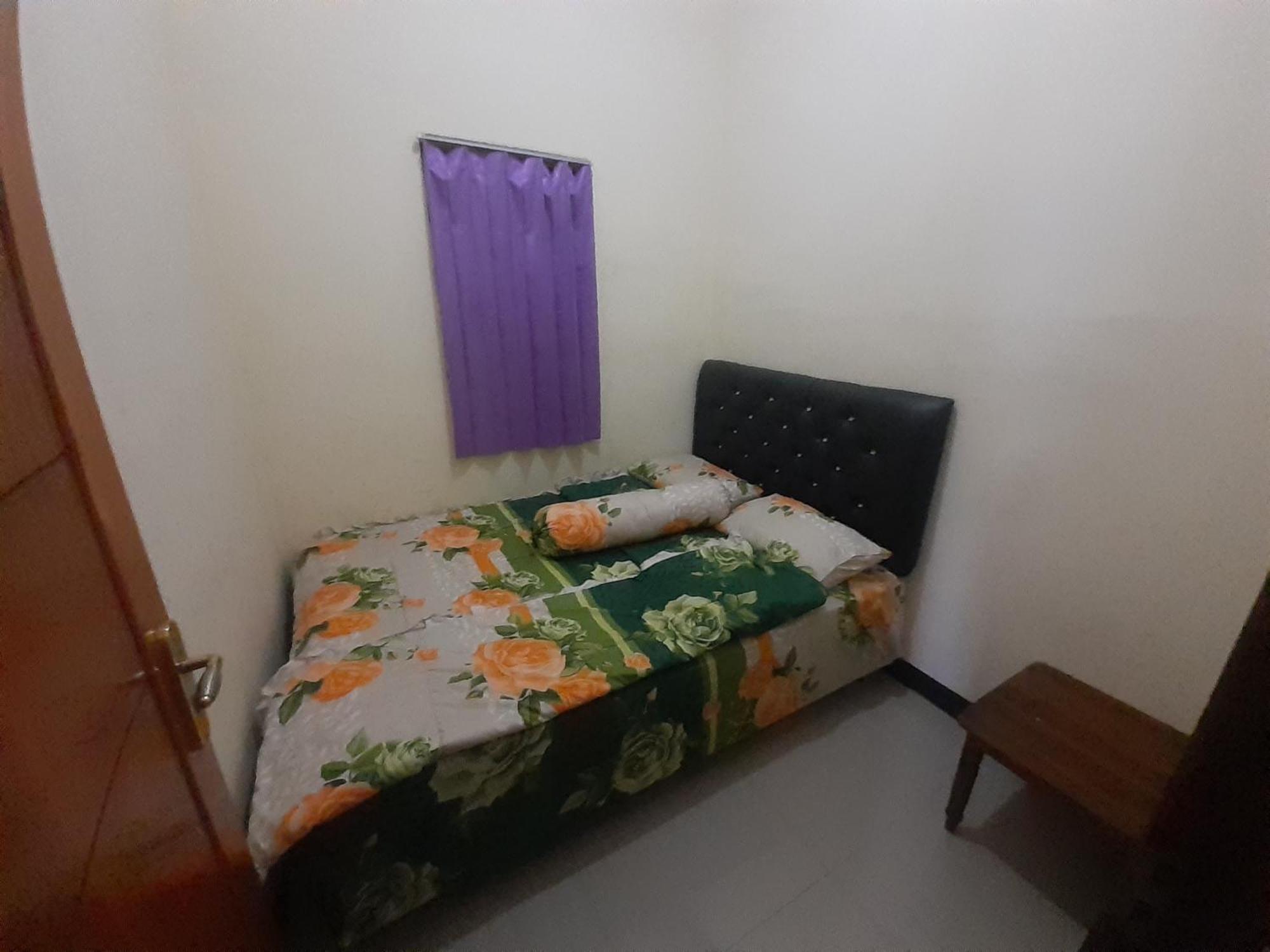Widodaren Homestay Проболинго Екстериор снимка